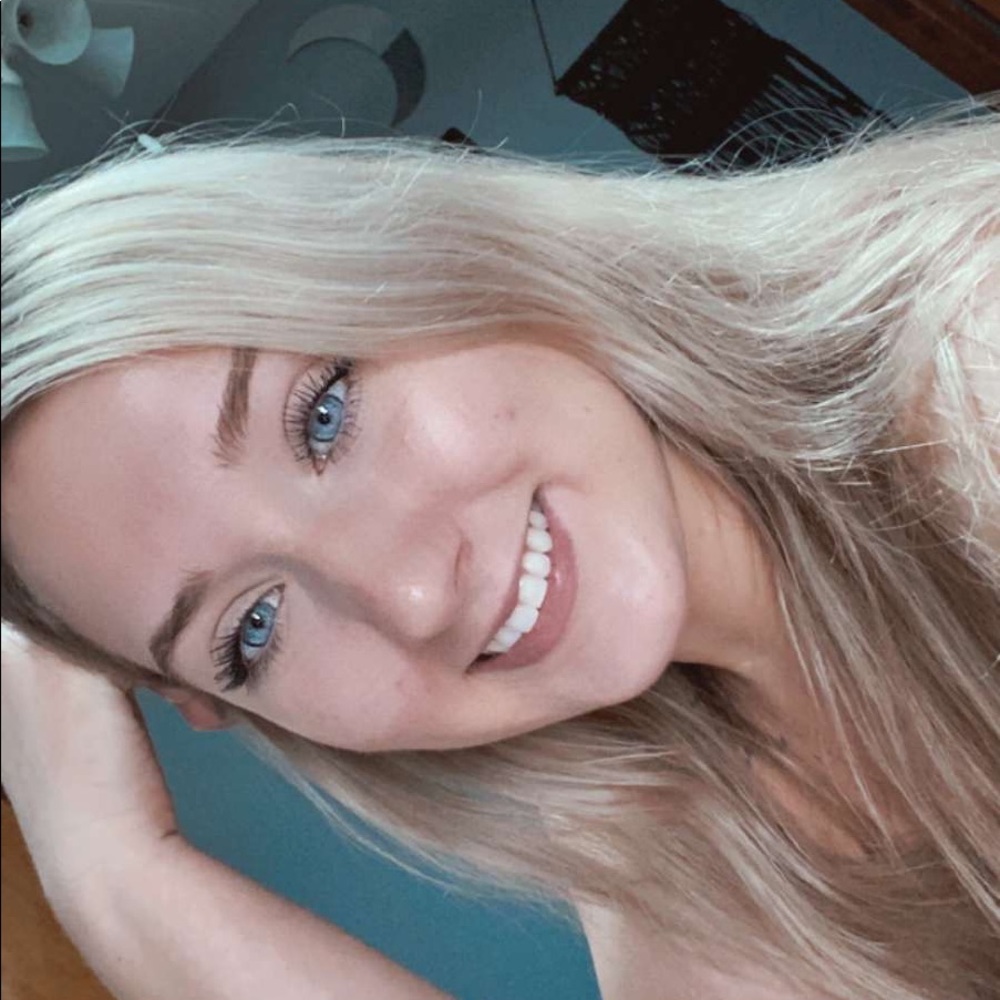 Meet your Posher, Haleigh